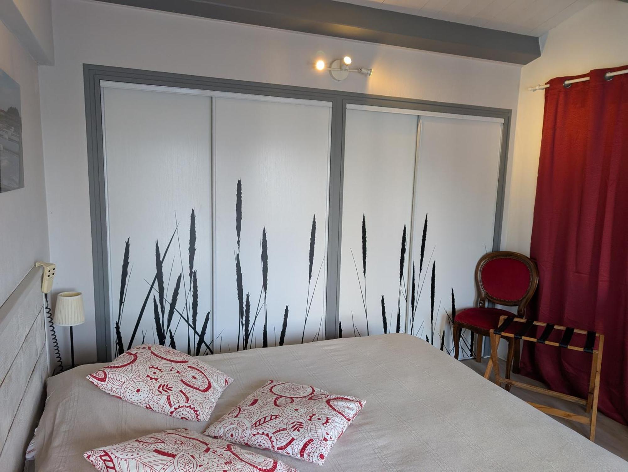 Les Yeux Bleus Bed & Breakfast Noirmoutier-en-l'Île Habitación foto